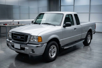 Ford Ranger 2002–2006 Stranske stopnice BlackLine (2 kos, aluminij) fotografija 1