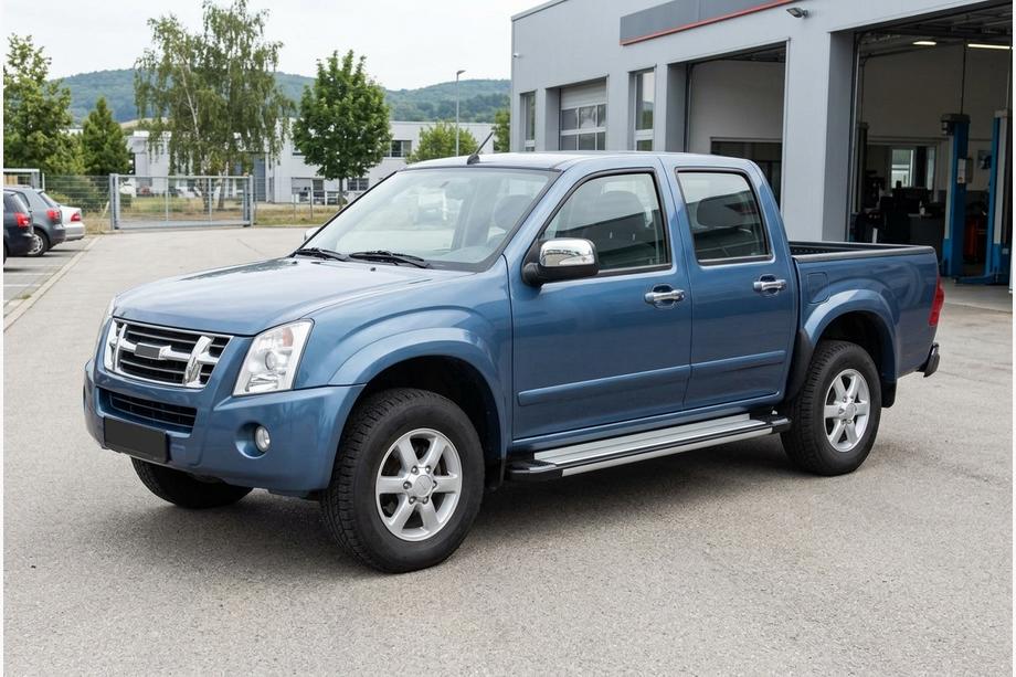 Isuzu D-Max 2002–2011 Bocne stopnice Rainbow (2007-2012, 2 kos, aluminij) Image