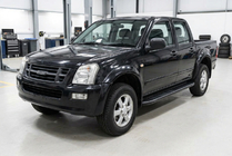Isuzu D-Max 2002–2011 Stranske stopnice Bosphore Black (2007-2012, 2 kos, aluminij) fotografija 1