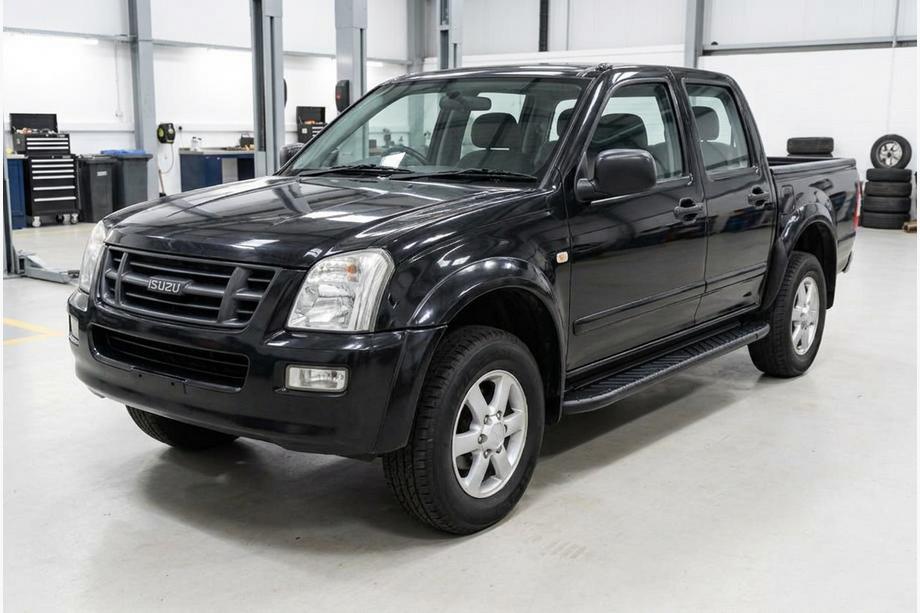Isuzu D-Max 2002–2011 Stranske stopnice Bosphore Black (2007-2012, 2 kos, aluminij) Image