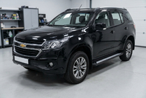 Chevrolet Trailblazer 2012–2019 Stranske stopnice Vision New Black (2 kos, aluminij) fotografija 1