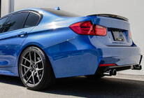 BMW serija 3 F30/F31 2012–2019 Lip spojler LIP V2 (1234 Upgrade, črn) fotografija 2