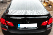 BMW serija 5 F10/F11 2010–2016 Lip spojler V3 (1234 Upgrade, črn) fotografija 4