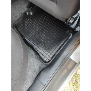 Gumijaste preproge za kabino z visokim robom (4 kosi, Polytep) Skoda Fabia 2000–2007 fotografija 3