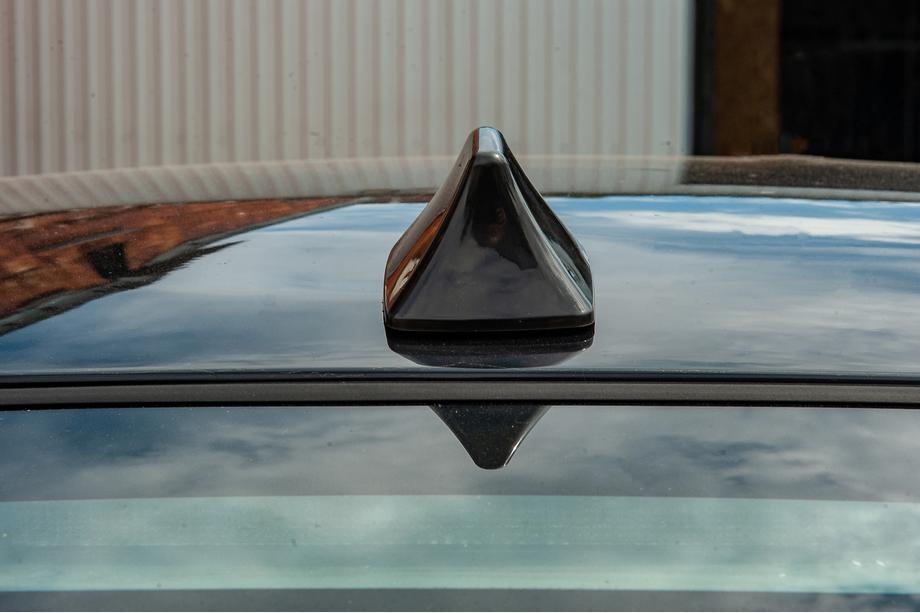 Shark fin strešna antena (črna, ABS) Fotografija 16