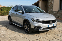 Fiat Tipo Cross 2021– Bočne stopnice Fullmond (2 kos, aluminij) fotografija 1