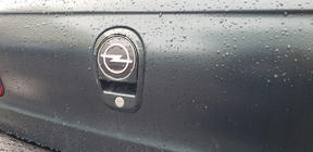Opel Omega B 1994–2003 Emblem Turčija fotografija 4