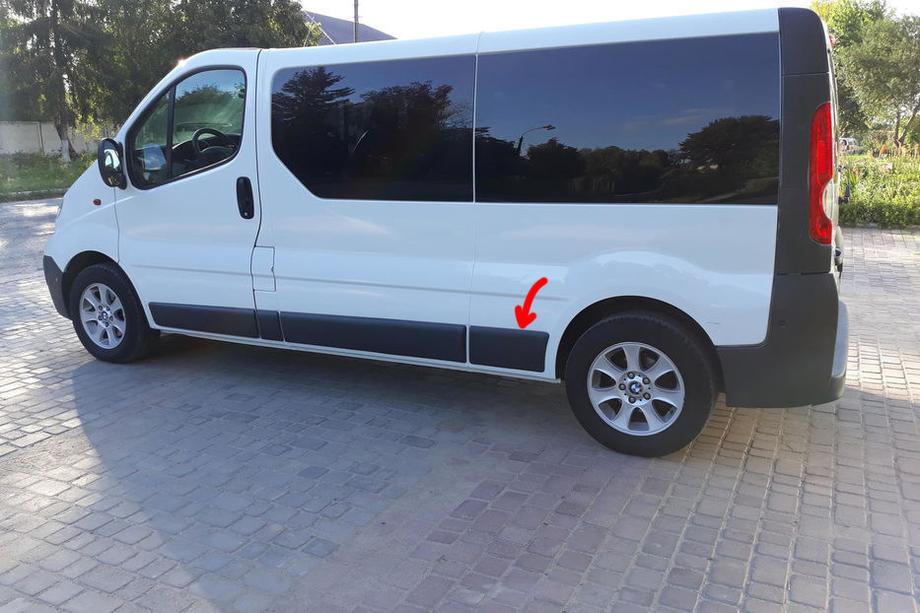 Renault Trafic 2001–2015 Originalna rabljena vratna letev (L4) Image