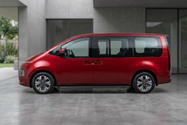 Hyundai Staria 2021– Bočne stopnice Bosphorus Black (2 kos, aluminij) fotografija 1