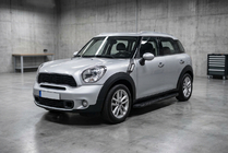 Mini Countryman R60 2010–2017 Stranski pragovi Tayga Black (2 kos, aluminij) fotografija 1
