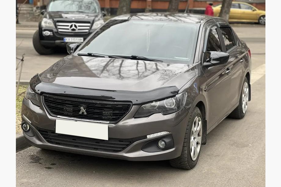 Peugeot 301 2012– Deflektor za pokrov motorja 2017 + (EuroCap) Image