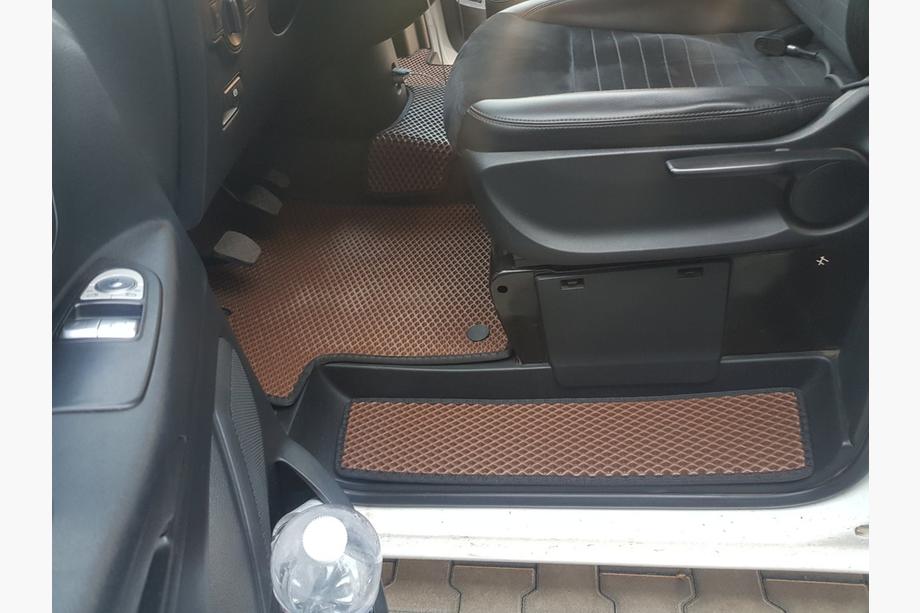 Mercedes Vito/V-razred W447 2014– Preproge za pragove (3 kosi, EVA, opečnate) Image