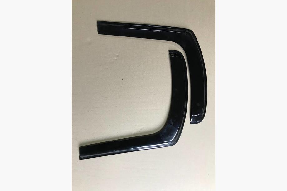 Renault Trafic 2001–2015 RAZPRODAJA! Vetrni deflektorji za okna (2 kosa) Image