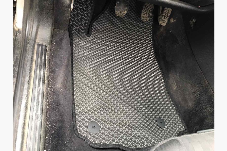 Audi A6 C4 1994–1997 EVA avtomobilske preproge (črne) Image