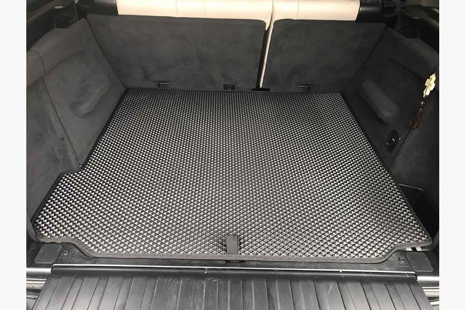 BMW X5 E70 2007–2013 Podloga prtljažnika (EVA, črna) Image