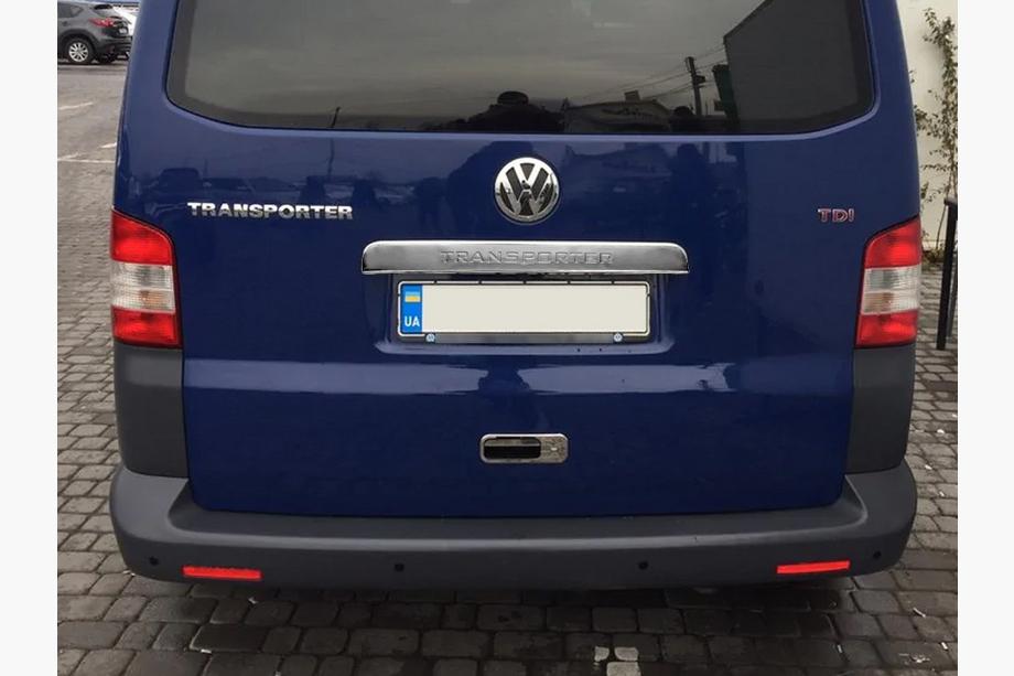 Volkswagen T5 Transporter 2003–2010 Letvica nad registrsko tablico za prtljažna vrata (z napisom, nerjaveče jeklo) Carmos - turško nerjaveče jeklo Image