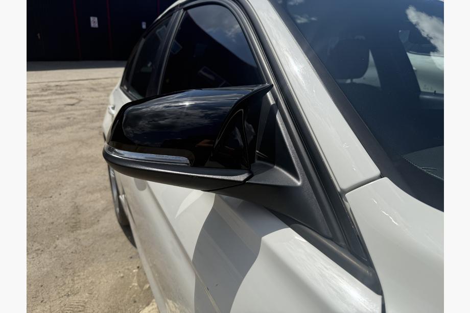 BMW serija 1 F20/F21 2011–2019 Pokrovi ogledal M-Look (2 kos) Image