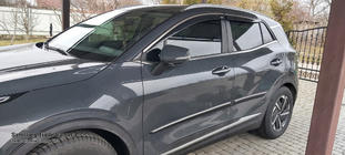 Kia Sportage 2021– Vetrni deflektorji oken z kromiranim okrasnim trakom Niken (za SWB, 4 kos) fotografija 3