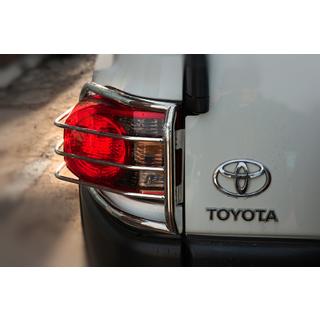 Zaščita zadnjih luči iz nerjavnega jekla (2 kosa) Toyota FJ Cruiser 2006–2022 fotografija 3