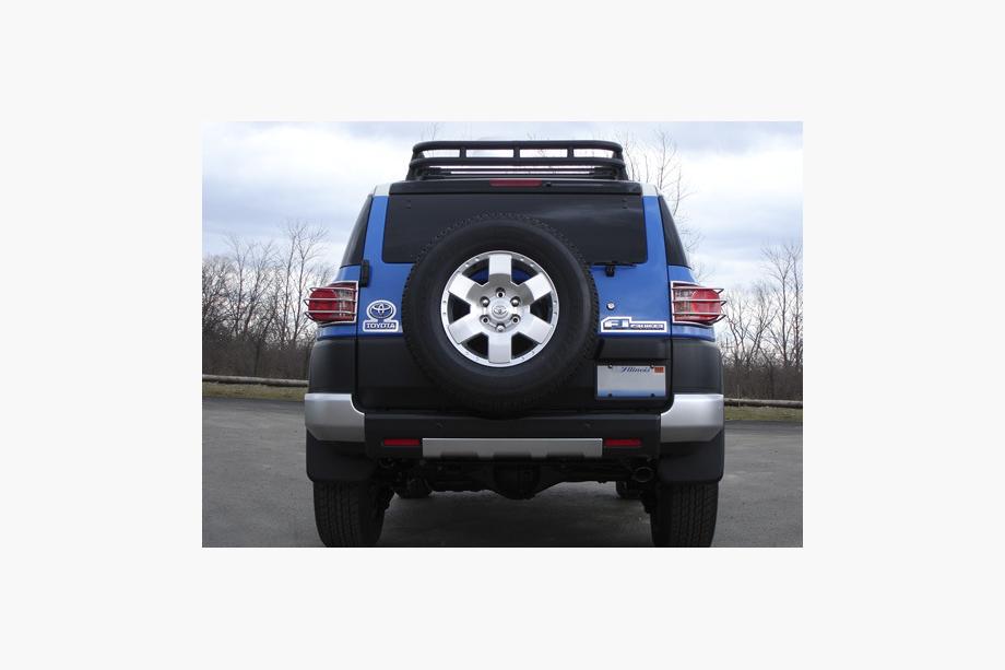Toyota FJ Cruiser 2006–2022 Zaščita zadnjih luči iz nerjavnega jekla (2 kosa) Fotografija 7