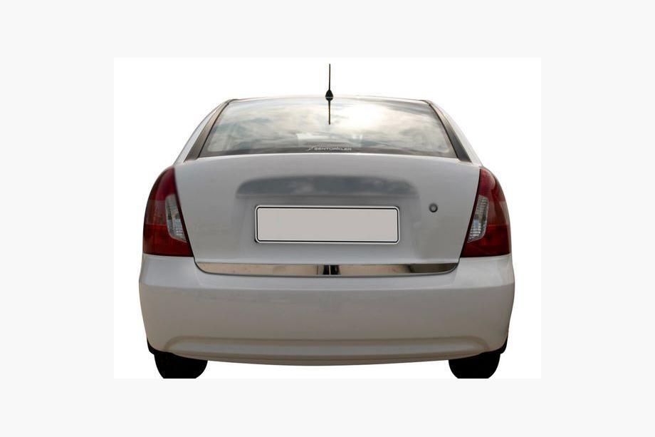 Hyundai Accent 2006–2010 Zaščitna letev roba prtljažnika (nerjaveče jeklo) Image